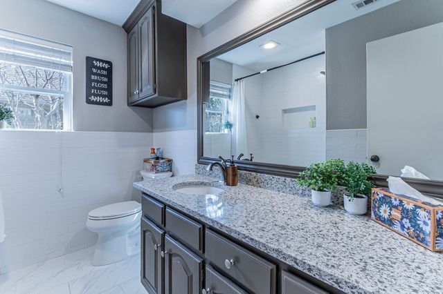 5604 Bogota Drive, North Richland Hills, TX 76180