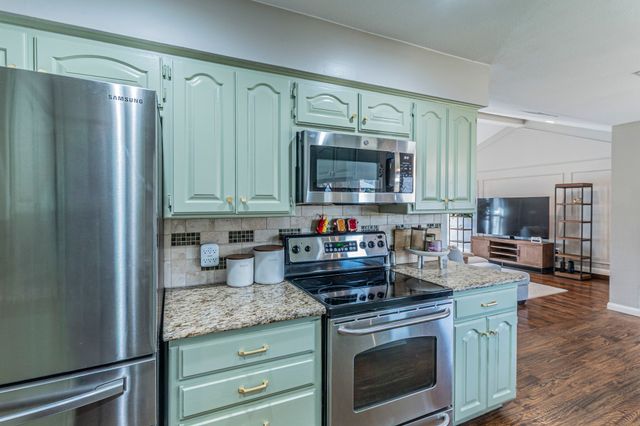 5604 Bogota Drive, North Richland Hills, TX 76180