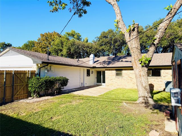 4761 Preston Trail Drive, Mesquite, TX 75150