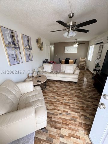 1125 SE 9th Ave 2, Hialeah, FL 33010