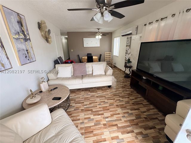 1125 SE 9th Ave 2, Hialeah, FL 33010