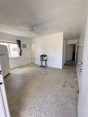 1125 SE 9th Ave 2, Hialeah, FL 33010