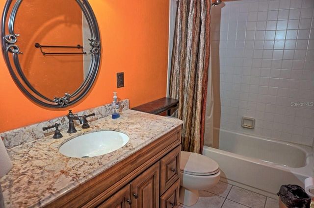 2051 VISTA DEL SOL CIRCLE 202, Lutz, FL 33558