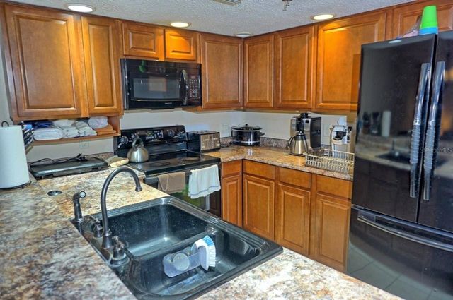 2051 VISTA DEL SOL CIRCLE 202, Lutz, FL 33558