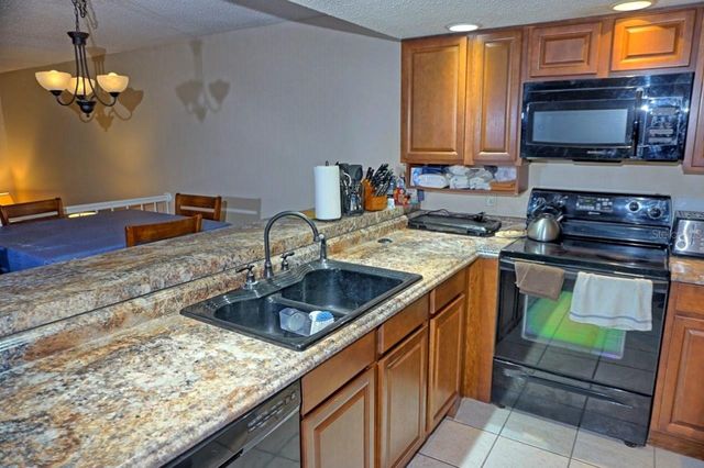 2051 VISTA DEL SOL CIRCLE 202, Lutz, FL 33558