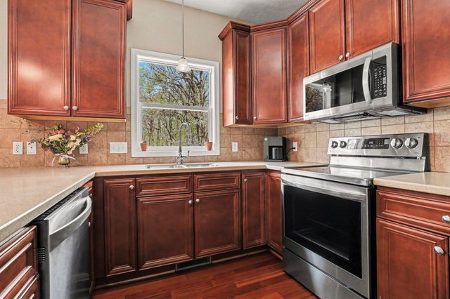 4338 Trail East Drive Ne, Cannon Twp, MI 49301