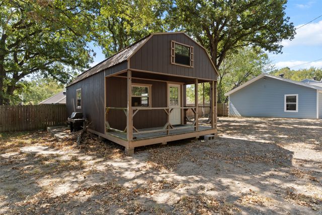 2803 Dennis Circle, Seagoville, TX 75159
