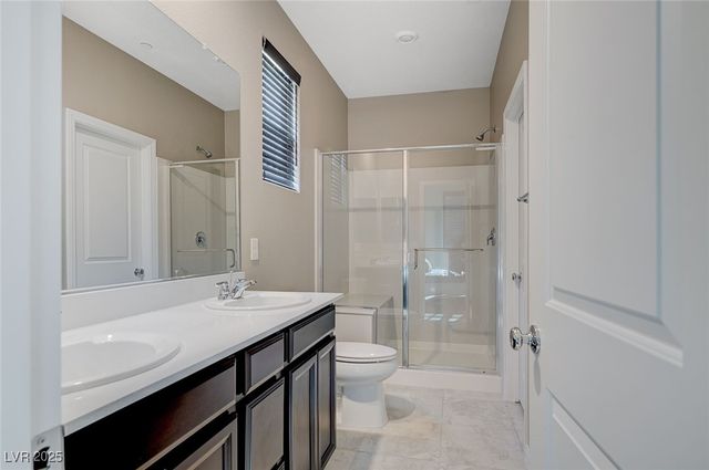 6579 Secret Grove Avenue, Las Vegas, NV 89130