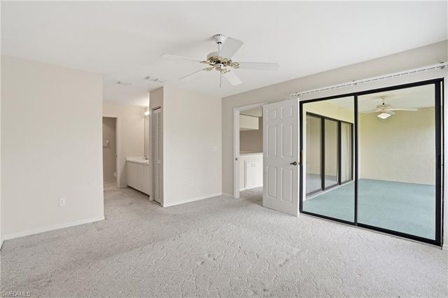 5785 Trailwinds DR 222, Fort Myers, FL 33907