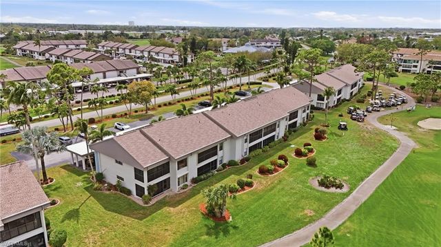 5785 Trailwinds DR 222, Fort Myers, FL 33907