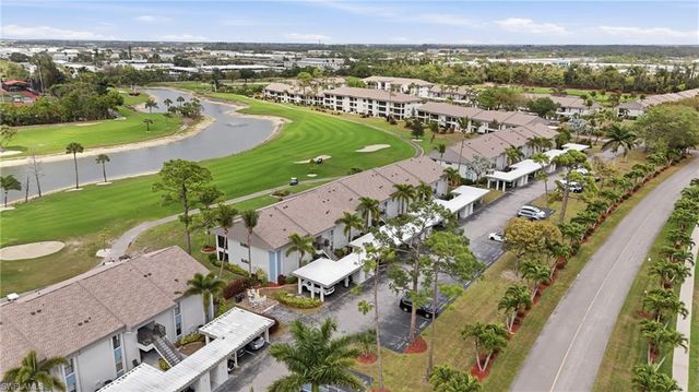 5785 Trailwinds DR 222, Fort Myers, FL 33907