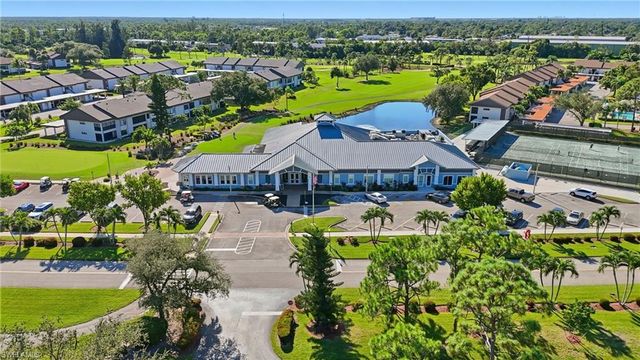 5785 Trailwinds DR 222, Fort Myers, FL 33907