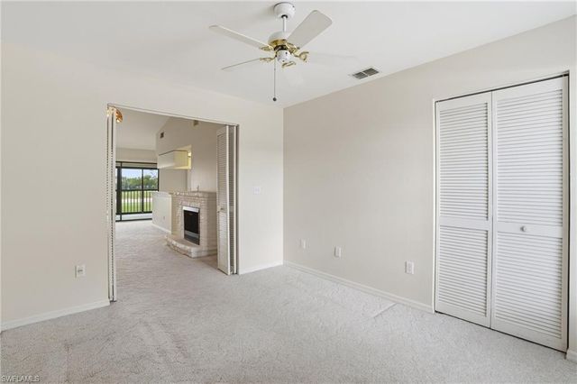 5785 Trailwinds DR 222, Fort Myers, FL 33907