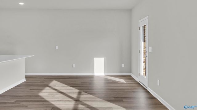 3368 Feldspar Drive SW, Limestone, AL 35756