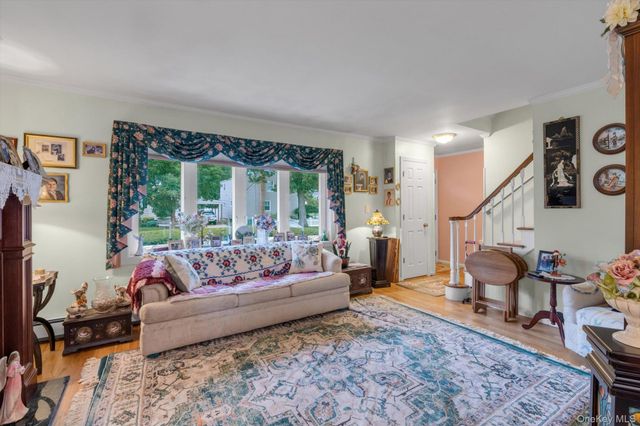 1812 Gormley Avenue, Merrick, NY 11566
