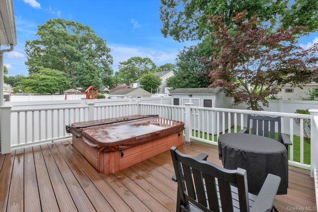 1812 Gormley Avenue, Merrick, NY 11566