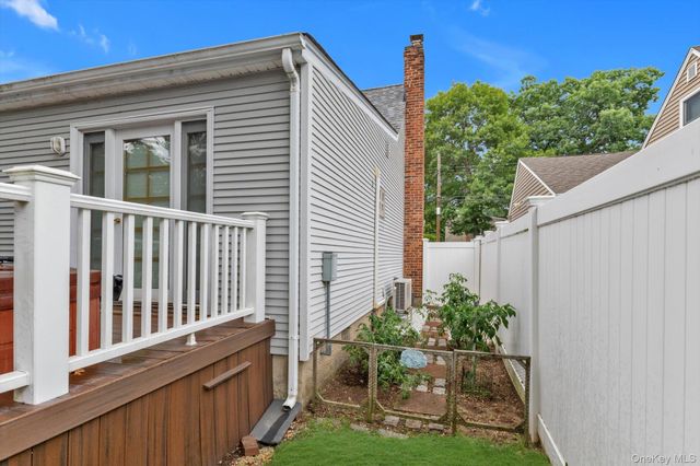 1812 Gormley Avenue, Merrick, NY 11566