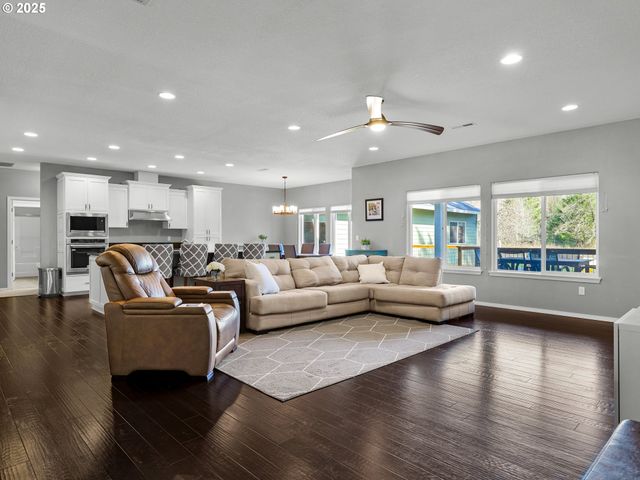 22 VENADO TRAIL Rd, Stevenson, WA 98648