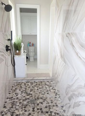 14074 Lovett Rd, Baton Rouge, LA 70818