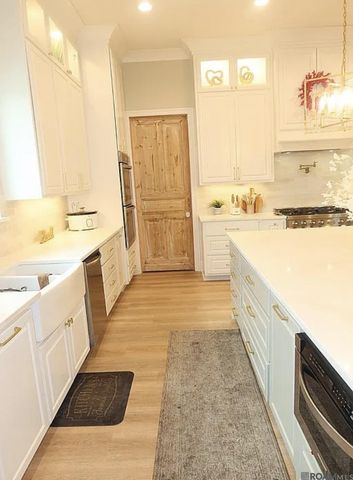 14074 Lovett Rd, Baton Rouge, LA 70818