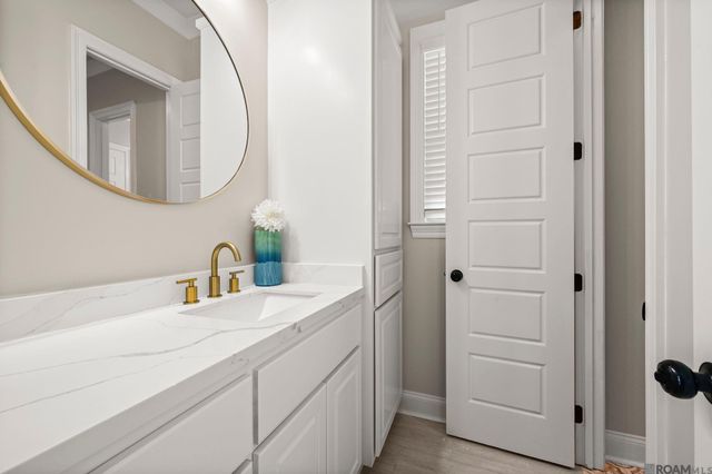 14074 Lovett Rd, Baton Rouge, LA 70818