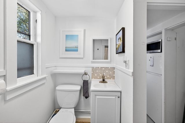 452 Commercial Street Unit 5, Provincetown, MA 02657