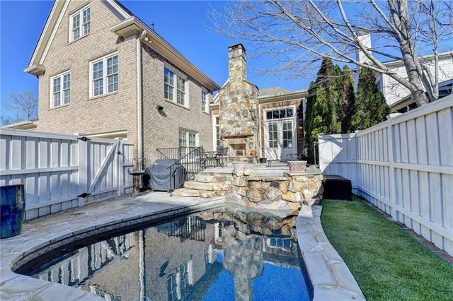 5193 Creek Walk Circle, Peachtree Corners, GA 30092