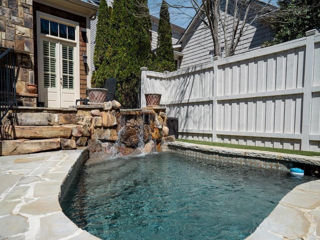 5193 Creek Walk Circle, Peachtree Corners, GA 30092