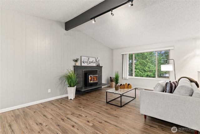 17022 190th Avenue E, Renton, WA 98058