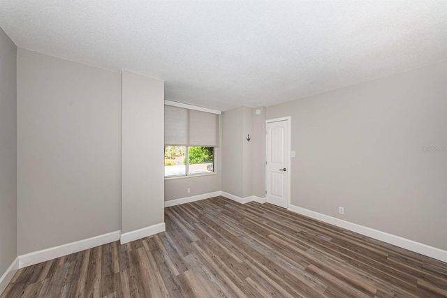 5151 ISLA KEY BOULEVARD S 220, St Petersburg, FL 33715