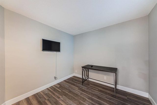 5151 ISLA KEY BOULEVARD S 220, St Petersburg, FL 33715