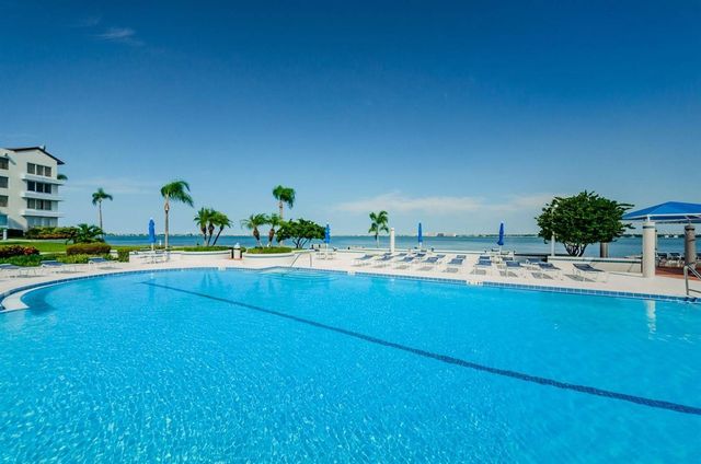 5151 ISLA KEY BOULEVARD S 220, St Petersburg, FL 33715