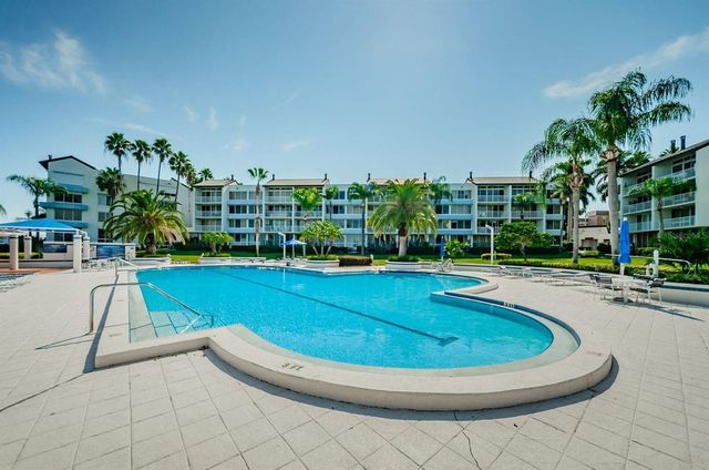 5151 ISLA KEY BOULEVARD S 220, St Petersburg, FL 33715