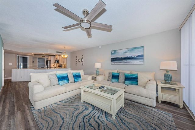 5151 ISLA KEY BOULEVARD S 220, St Petersburg, FL 33715
