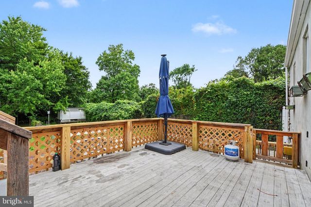 922 VALLEY RD, Enola, PA 17025