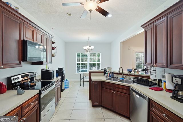 66 Water Oak Lane NE, Ludowici, GA 31316