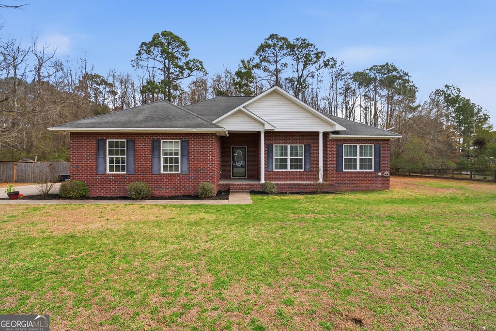 66 Water Oak Lane NE, Ludowici, GA 31316
