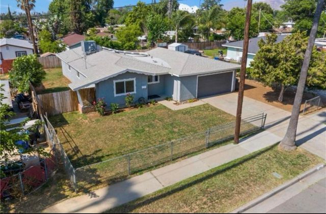 2505 Pennsylvania Avenue, Riverside, CA 92507