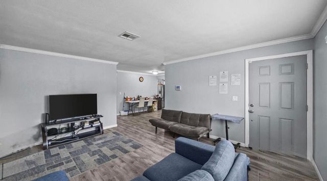 2505 Pennsylvania Avenue, Riverside, CA 92507