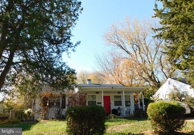 11 CASTLE HILL DR, New Castle, DE 19720