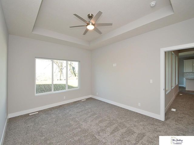 7610 N 116 Avenue, Omaha, NE 68142