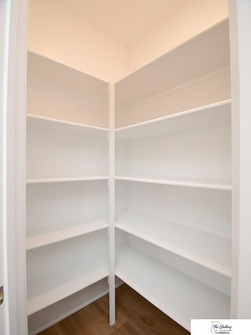 7610 N 116 Avenue, Omaha, NE 68142