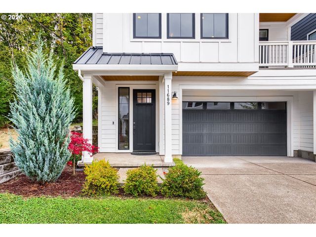 11689 Nw KEARNEY St, Portland, OR 97229