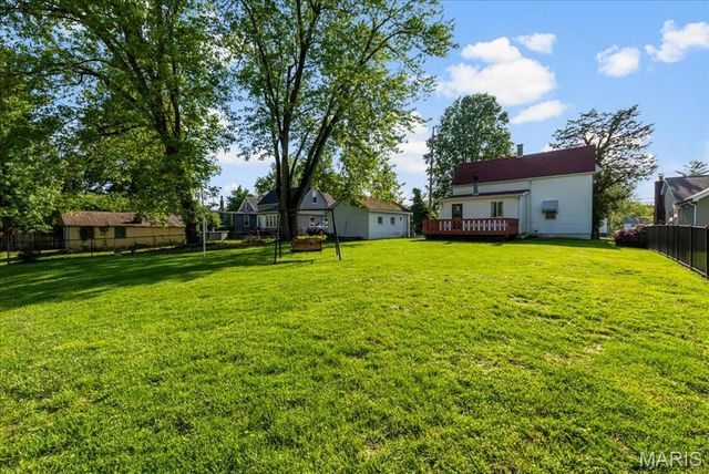 1212 Kinsella Avenue, Swansea, IL 62226