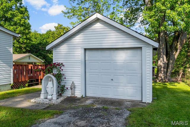 1212 Kinsella Avenue, Swansea, IL 62226