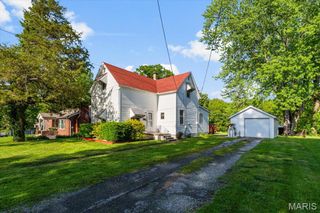 1212 Kinsella Avenue, Swansea, IL 62226