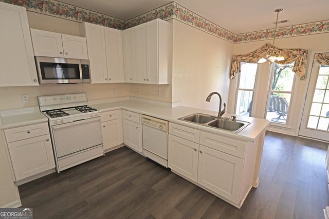 2813 Colleton Drive, Marietta, GA 30066