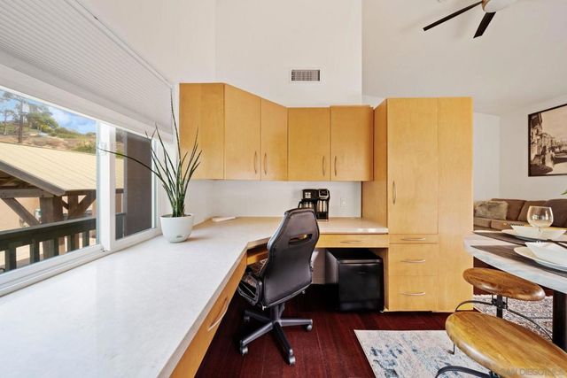 1920 Gardena B, San Diego, CA 92110