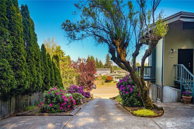 4654 N Vassault Street, Tacoma, WA 98407