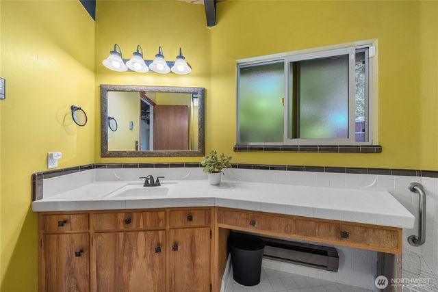4654 N Vassault Street, Tacoma, WA 98407